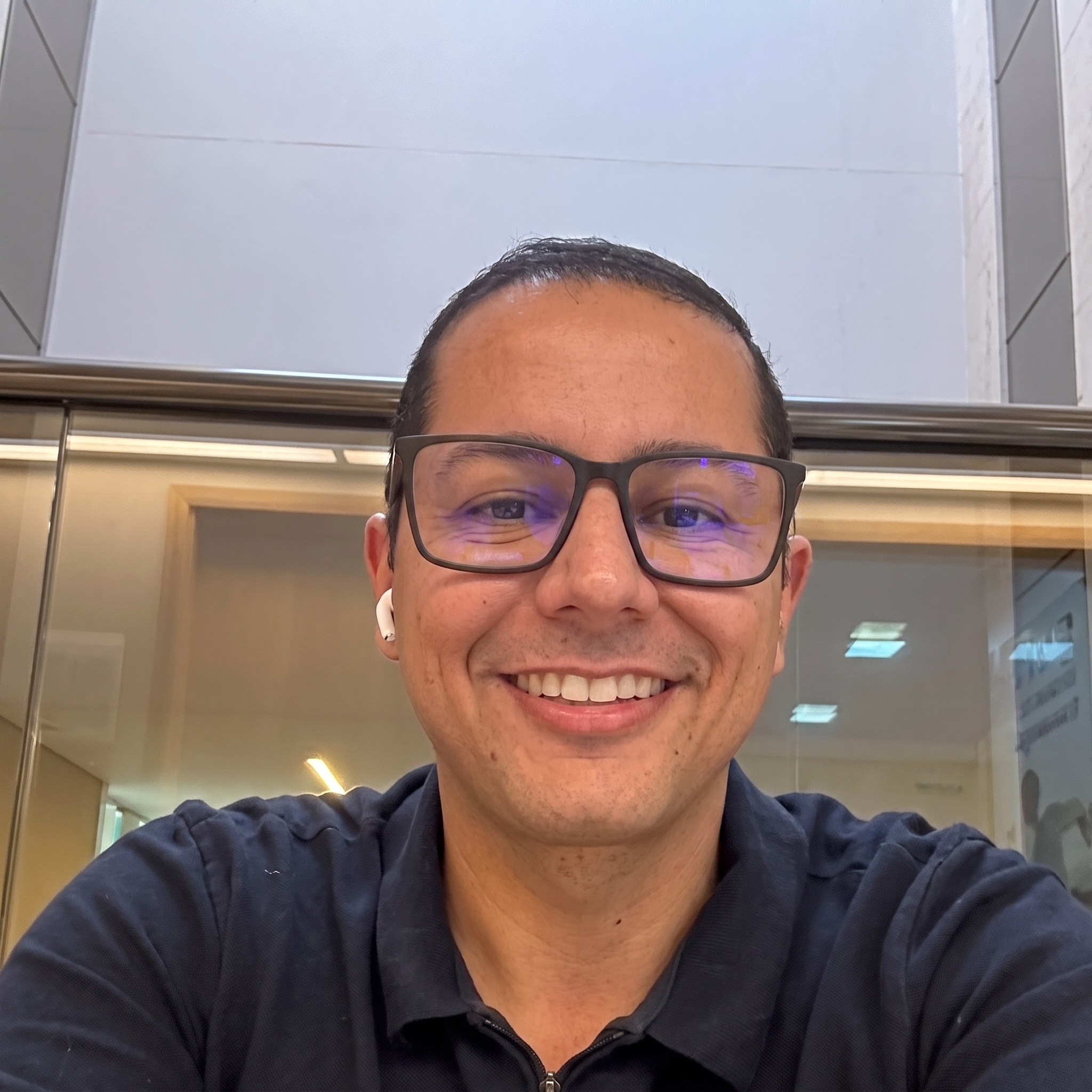Retrato de Jonathan Rosa Moreira